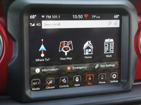 Used 2022 Jeep Gladiator Rubicon w/ LED Lighting Group AWD/4WD image 11