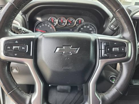 Used 2019 Chevrolet Silverado 1500 LT Trail Boss AWD/4WD image 5