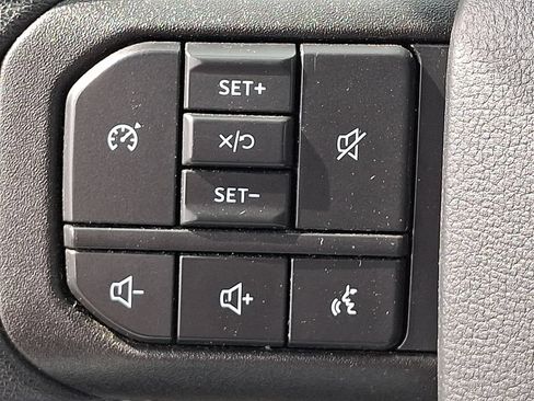 Used 2024 Ford F250 XLT AWD/4WD image 21