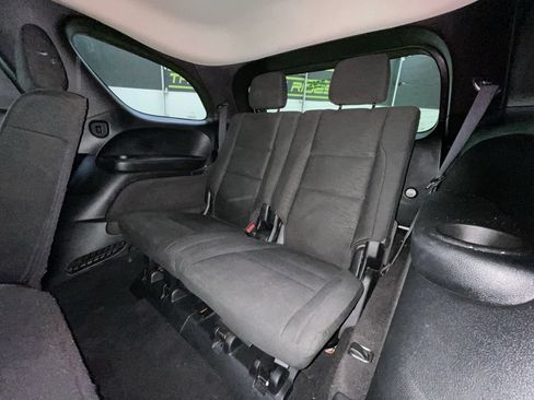 Used 2021 Dodge Durango SXT w/ 3rd Row Seating Group RWD image 26