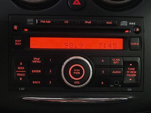Used 2015 Nissan Rogue S FWD image 25