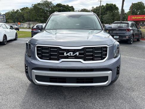 Used 2025 Kia Telluride S FWD image 8