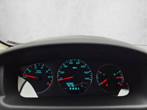 Used 2012 Chevrolet Impala LT FWD image 8