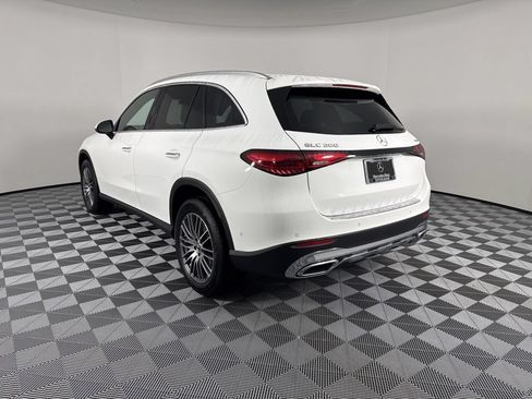 Certified 2026 Mercedes-Benz GLC 300 4MATIC image 13