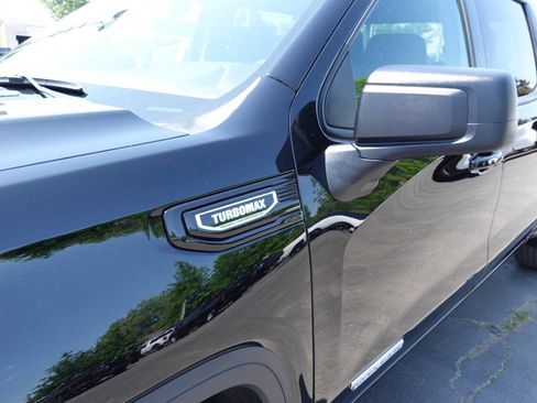 Used 2024 GMC Sierra 1500 Elevation AWD/4WD image 7