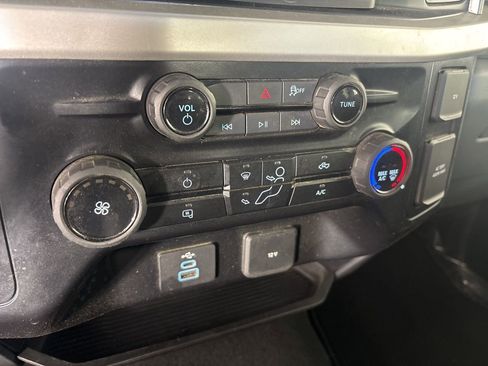 Used 2025 Ford F250 XLT image 14