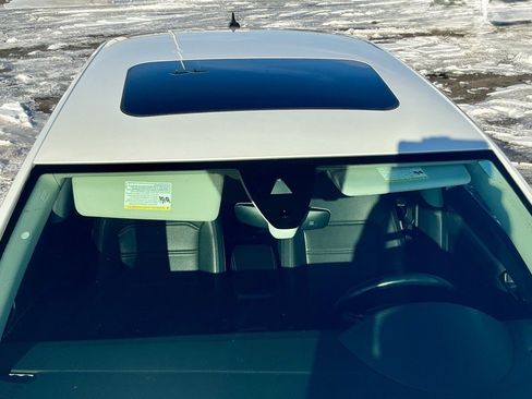 Used 2020 Volkswagen Passat 2.0T SE w/ Sunroof Package image 12