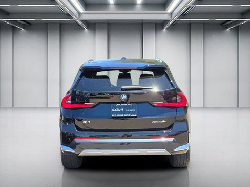 Used 2023 BMW X1 xDrive28i w/ Premium Package AWD/4WD image 5