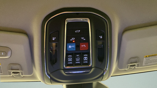 Used 2023 Jeep Grand Cherokee Limited AWD/4WD image 21