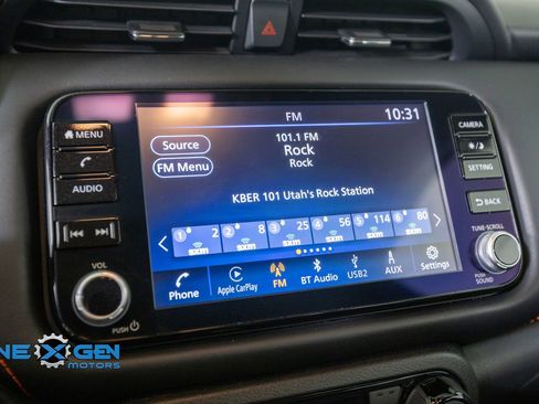 Used 2023 Nissan Kicks SR w/ SR Premium Package FWD image 18