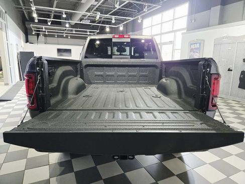 New 2026 RAM 2500 Warlock AWD/4WD image 9