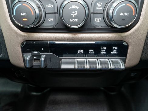 Used 2020 RAM 2500 Laramie image 21