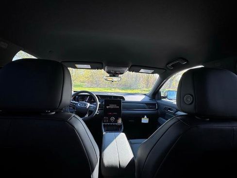 New 2026 GMC Terrain AT4 w/ Technology Package II image 39