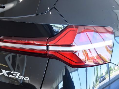 New 2026 BMW X3 xDrive30i w/ Premium Package AWD/4WD image 10
