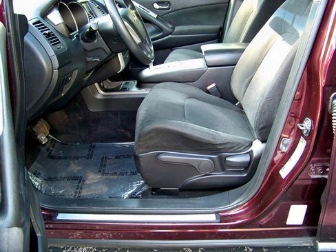 Used 2014 Nissan Murano S image 32