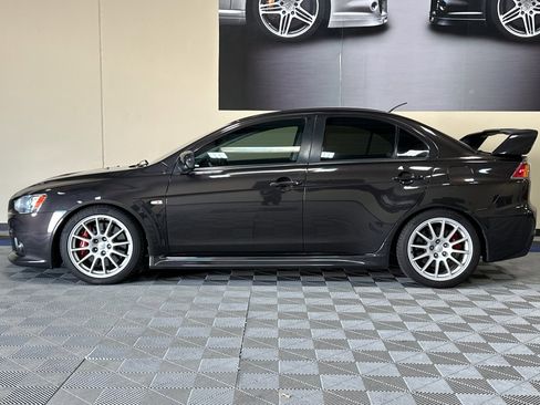 Used 2011 Mitsubishi Lancer Evolution GSR image 7