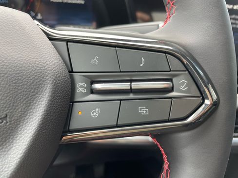 New 2026 Chevrolet Equinox RS FWD image 9
