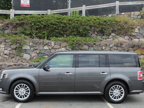 Used 2017 Ford Flex SEL w/ Equipment Group 202A image 6
