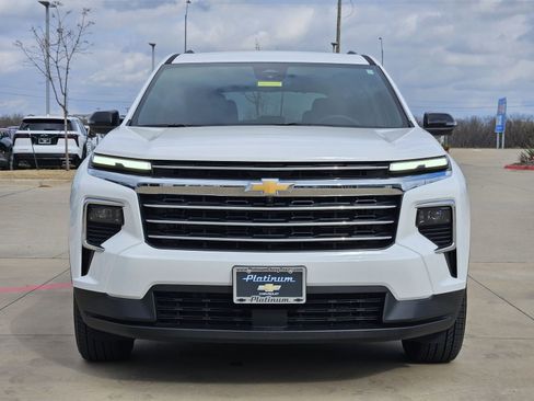 Certified 2026 Chevrolet Traverse LT w/ Driver Confidence Package image 7