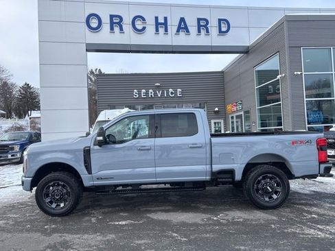 Used 2024 Ford F250 Lariat w/ Sport Appearance Package image 2