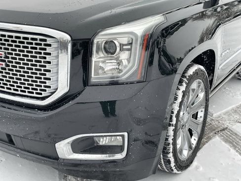Used 2016 GMC Yukon Denali w/ Open Road Package image 42
