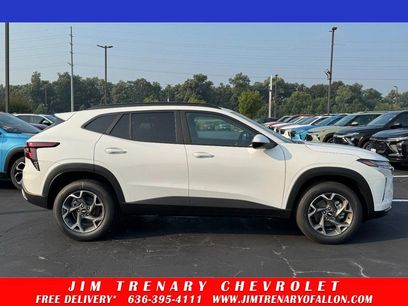 New 2025 Chevrolet Trax LT w/ Driver Confidence Package