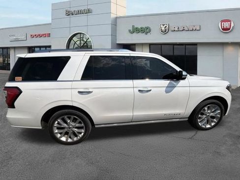 Used 2019 Ford Expedition Platinum AWD/4WD image 5