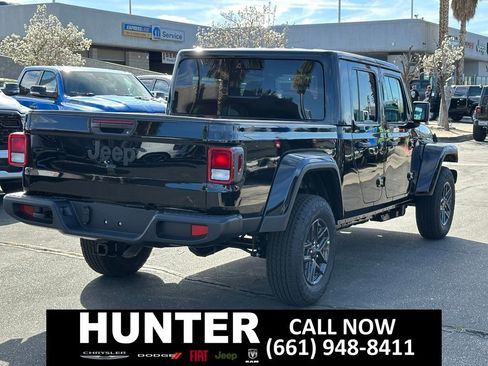 New 2026 Jeep Gladiator Sport image 6