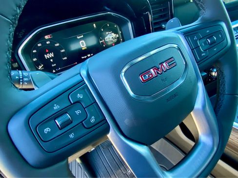 New 2026 GMC Sierra 1500 SLT w/ SLT Convenience Package AWD/4WD image 40