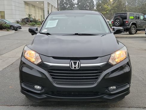 Used 2018 Honda HR-V EX image 25