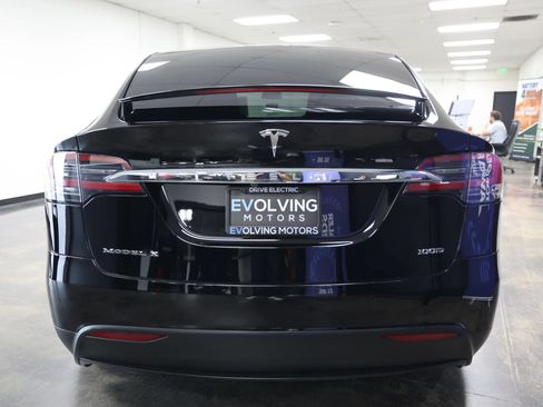 Used 2018 Tesla Model X 100D AWD/4WD image 9
