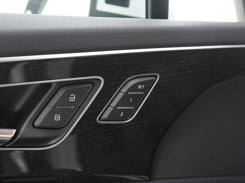 Used 2022 Audi Q7 3.0T Premium Plus image 25