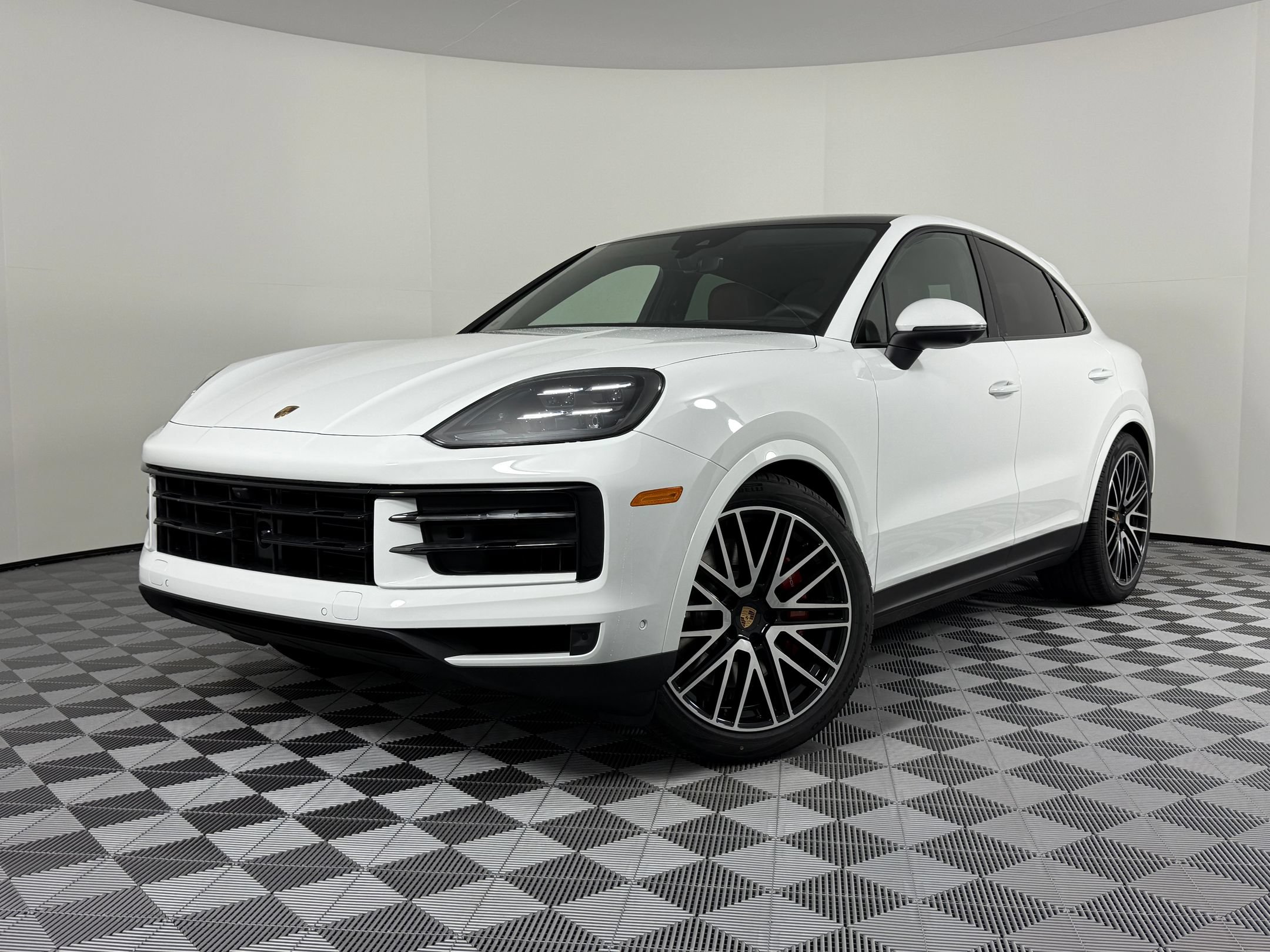 Certified 2026 Porsche Cayenne S AWD/4WD image 1