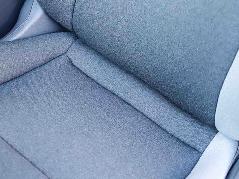 Used 2019 Chevrolet Bolt LT image 23