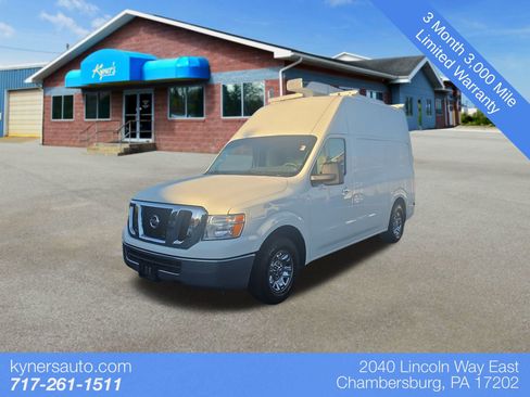 Used 2018 Nissan NV 2500 SL w/ Navigation Package image 1