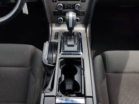 Used 2014 Ford Mustang Convertible RWD image 21