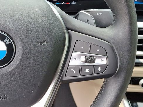 Used 2023 BMW 330i Sedan w/ Premium Package image 24