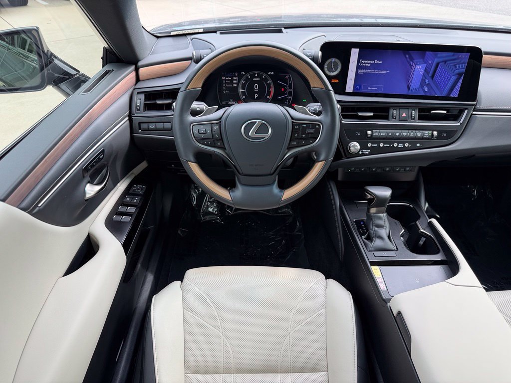 Used 2024 Lexus ES 350 w/ Technology Package FWD image 10