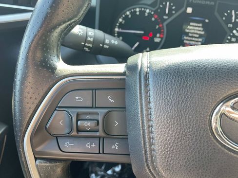 Used 2025 Toyota Tundra SR5 w/ SR5 Convenience Package AWD/4WD image 29