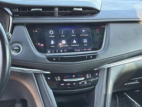 Used 2022 Cadillac XT5 Premium Luxury AWD/4WD image 10