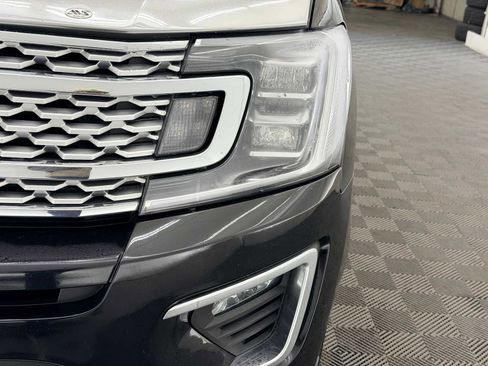 Used 2021 Ford Expedition Platinum image 10