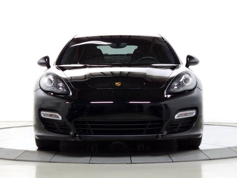 Used 2013 Porsche Panamera GTS image 12