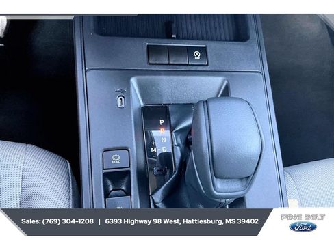 Used 2026 Toyota Corolla Cross L FWD image 23