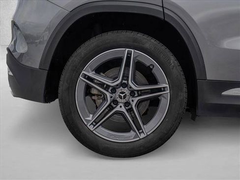 Used 2023 Mercedes-Benz GLA 250 4MATIC w/ AMG Line Exterior image 10