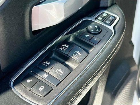 Used 2024 RAM 2500 Big Horn image 17