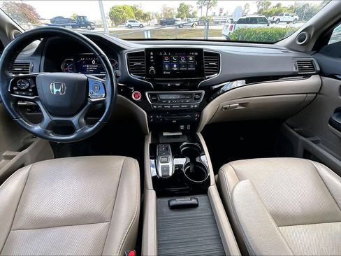 Used 2021 Honda Pilot Elite image 15