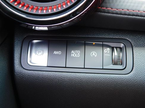 New 2026 Chevrolet Equinox RS w/ LPO, Floor Liner Package AWD/4WD image 28