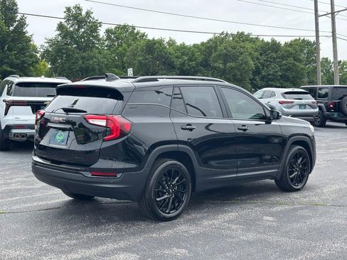 Certified 2024 GMC Terrain SLT w/ Tech Package AWD/4WD image 5