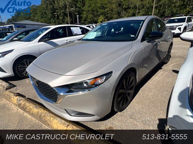 Used 2024 MAZDA MAZDA3 s FWD image 1