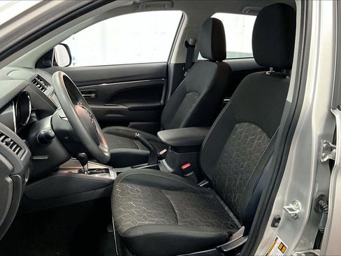 Used 2024 Mitsubishi Outlander Sport ES image 24